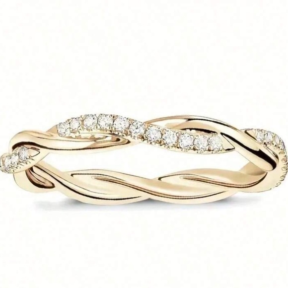 ✨Exquisite Simple 18k Ring ✨ - Picture 5 of 5
